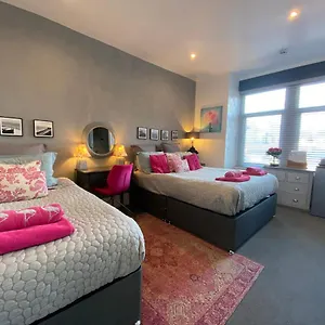 The Mayfield Guest house