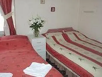 The Falcon Blackpool Bed & Breakfast